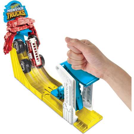Игровой набор Hot Wheels Монстр-трак 1:64