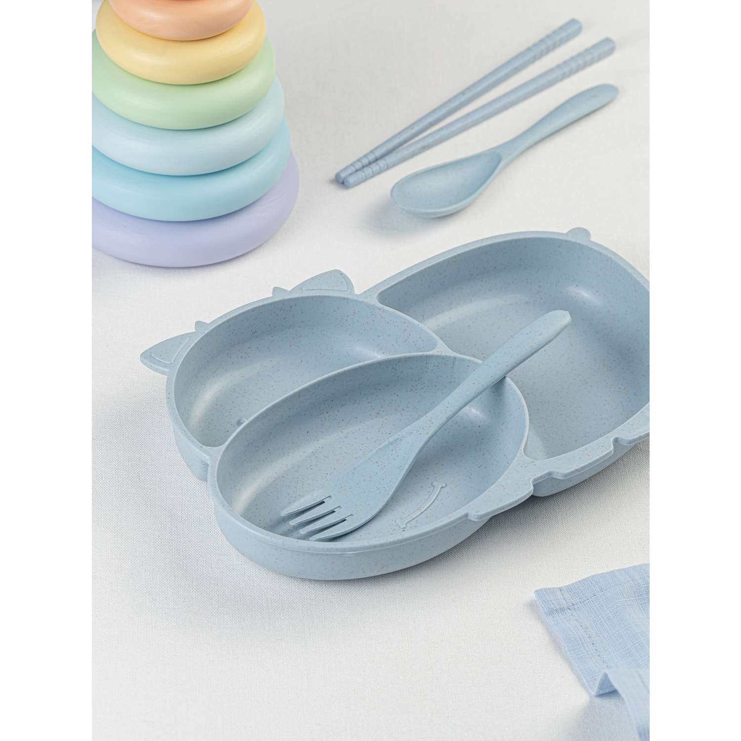 Набор детской посуды Добрый Филин Тарелка вилка ложка Коровка голубая 4 предмета - фото 7