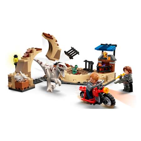 Конструктор детский LEGO Jurassic World Атроцираптор 76945