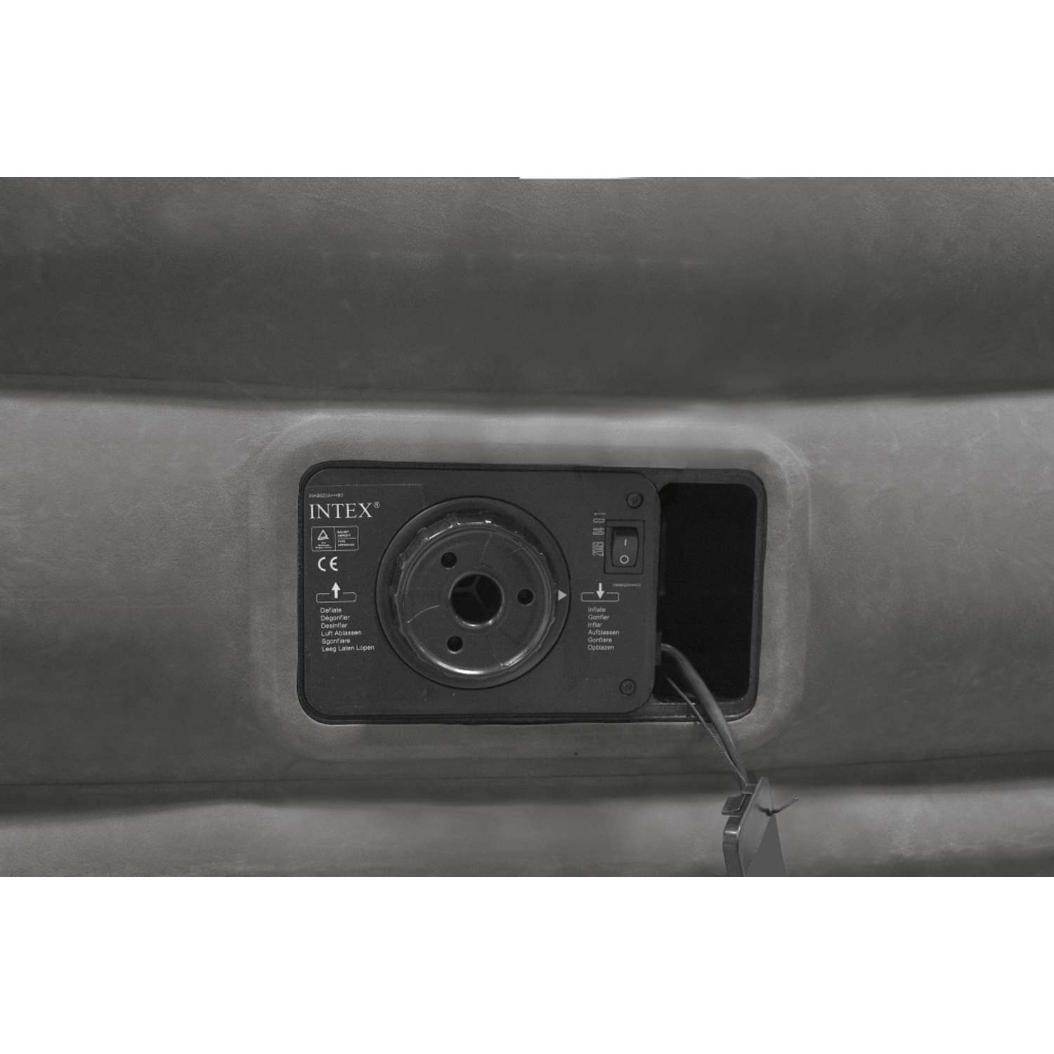 Надувной матрас INTEX кровать комфорт-плюш с электрическим встроенным насосом 99х191х33см - фото 4