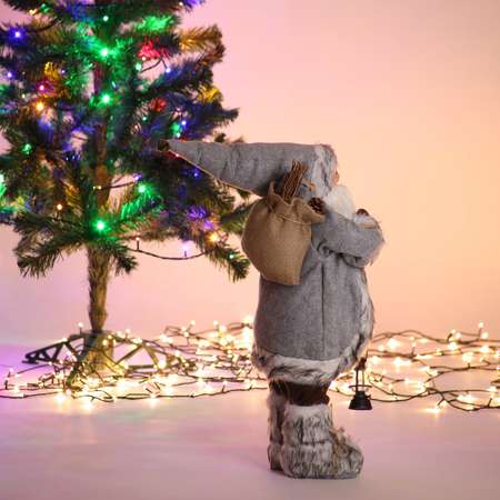 Фигура декоративная BABY STYLE Дед Мороз серый костюм с фонариком 60 см