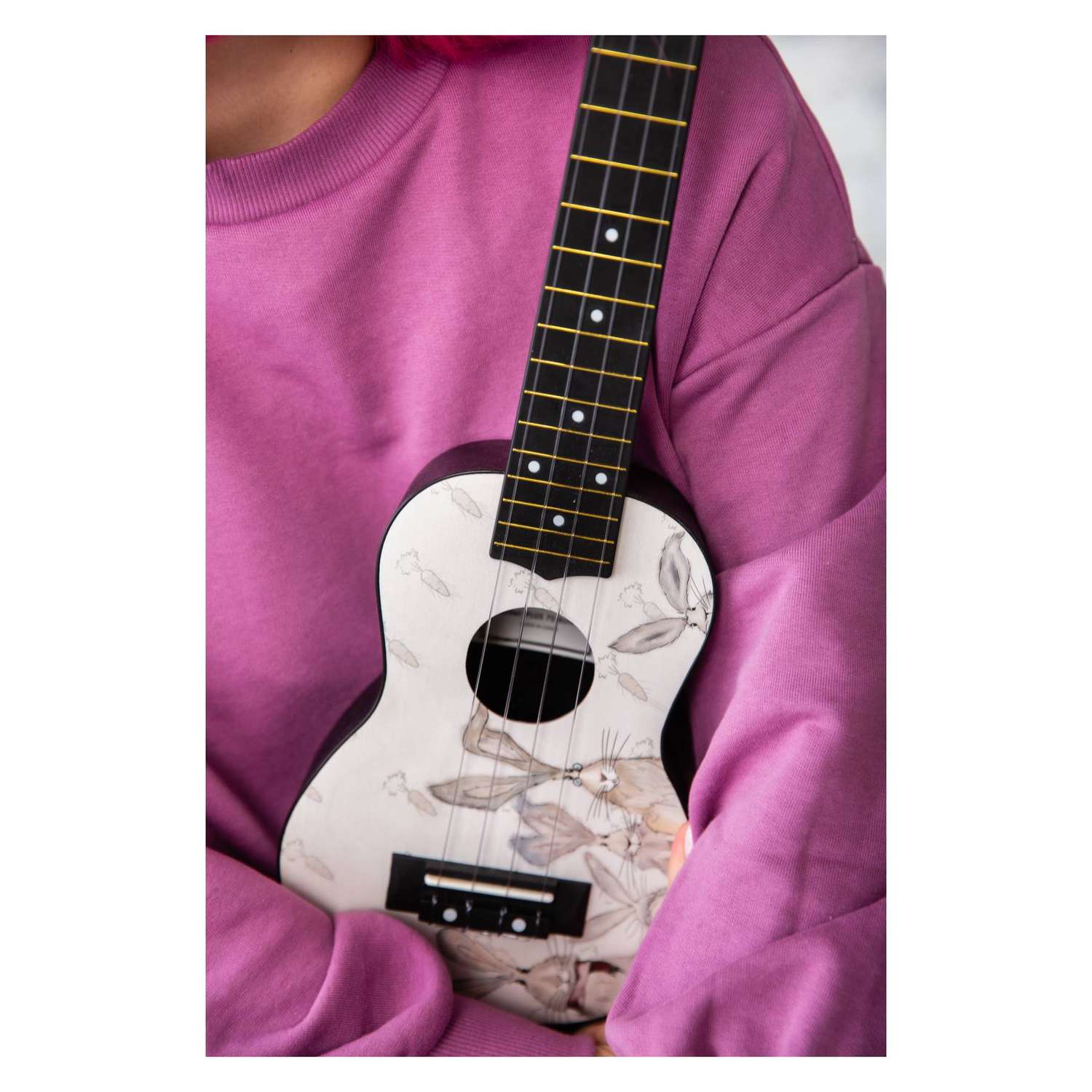 Гитара гавайская Terris Укулеле сопрано PLUS-70 BUNNY верхняя дека липа корпус пластик рисунок кролик - фото 1