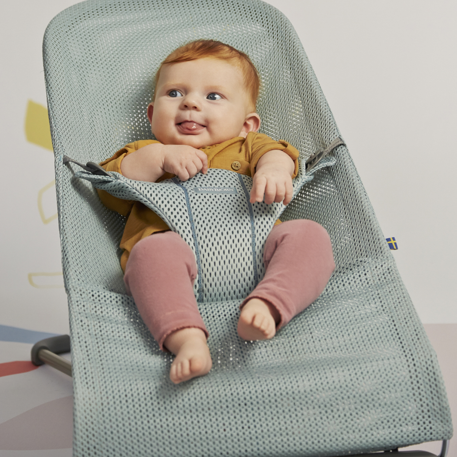 Детский шезлонг babybjorn bliss mesh