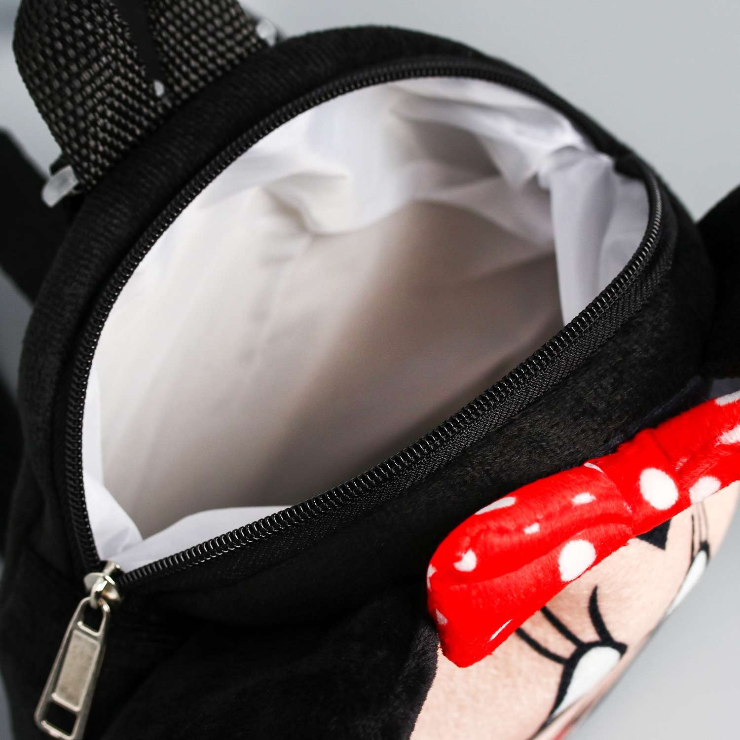 Рюкзак Disney детский плюшевый Минни Маус - фото 3