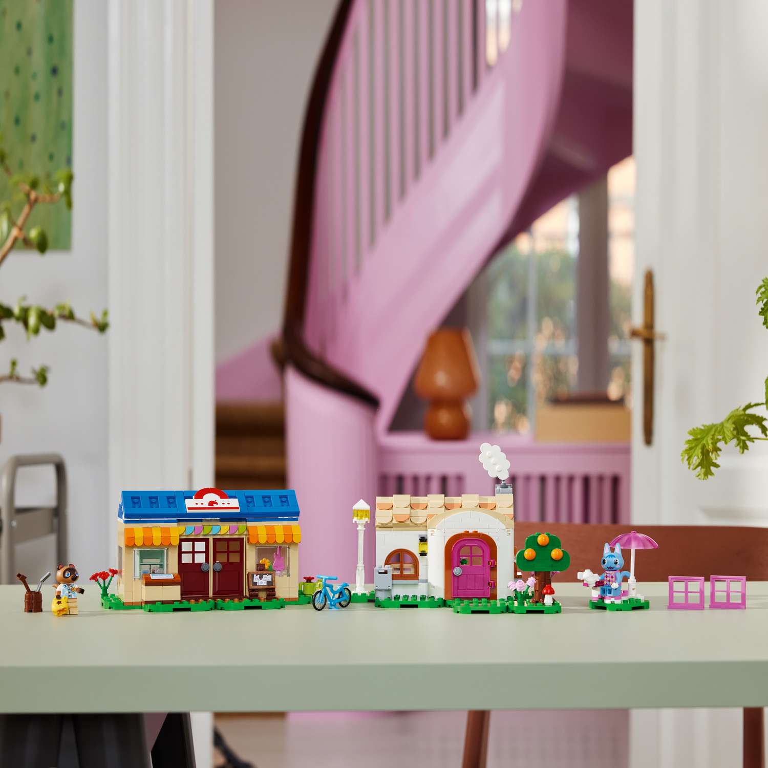 Конструктор LEGO Animal crossing Nooks Cranny and Rosies House 77050 - фото 4