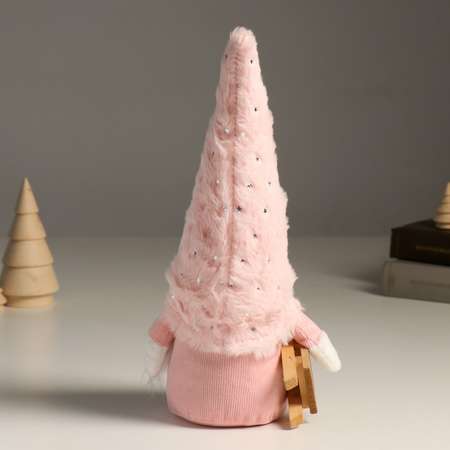 Кукла интерьерная Зимнее волшебство «Бабуся в меховом розовом колпаке со звёздами и санками» 32 см