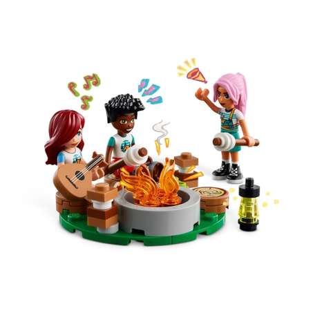 Конструктор LEGO Friends Уютные коттеджи у костра 42624