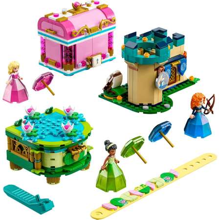 Конструктор LEGO Princesses Волшебные творения Авроры Мериды и Тианы 43203