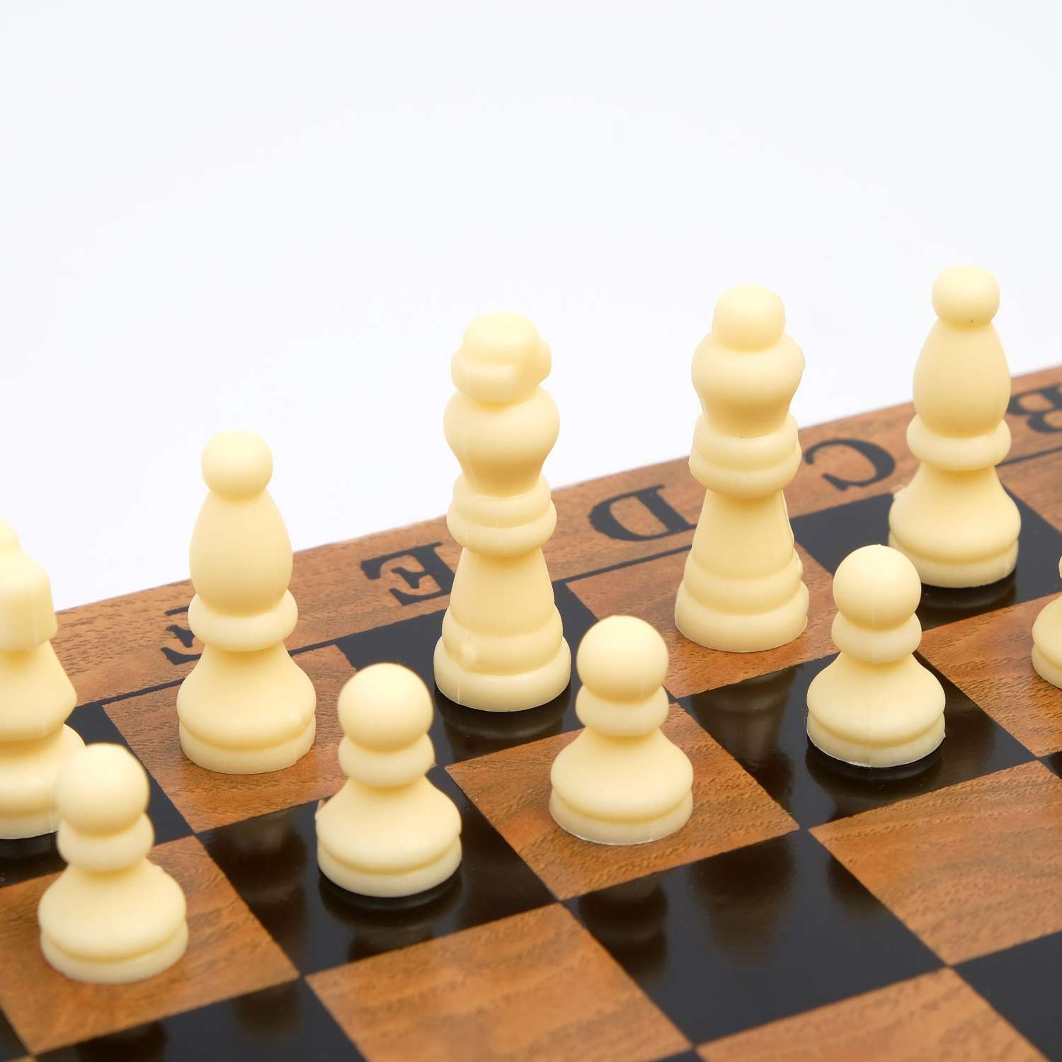 Настольная игра Sima-Land 3 в 1 «Цейтнот» шахматы шашки нарды 24х24 см - фото 2