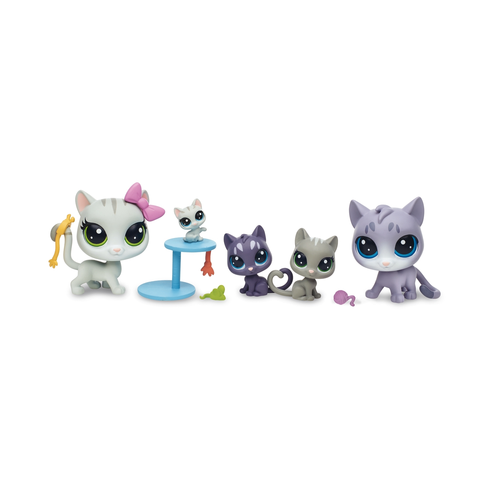 Набор игровой Littlest Pet Shop Большая семейка В9672 - фото 2