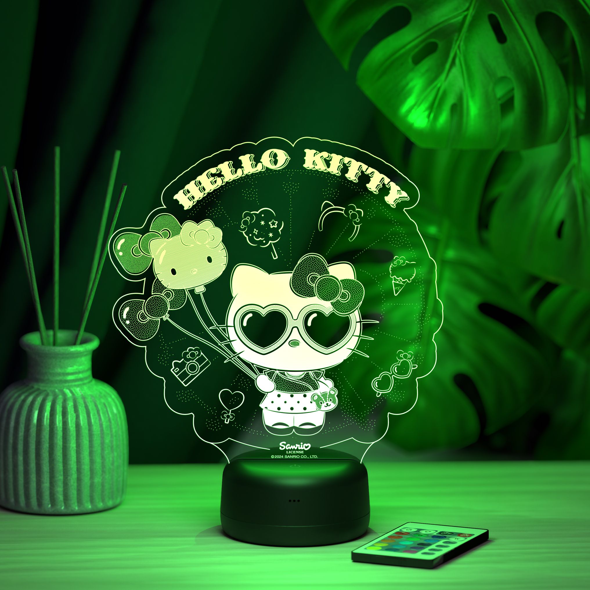 Ночник Hello Kitty в парке - фото 11