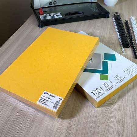 Обложки для переплета ГЕЛЕОС картонные А4 тиснение под кожу желтые 100 шт.