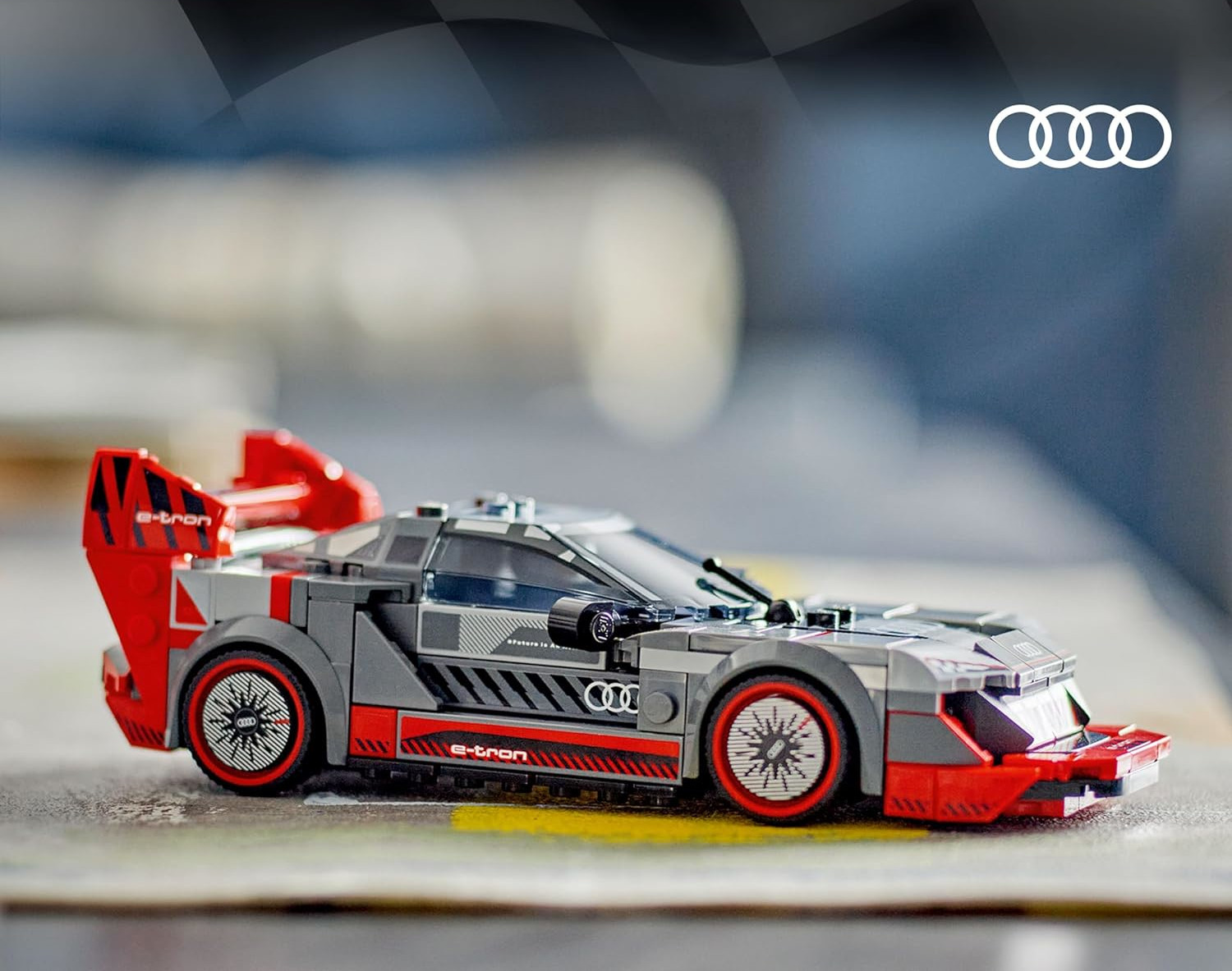 Конструктор LEGO Speed Champions Гоночный автомобиль Audi S1 76921 - фото 10