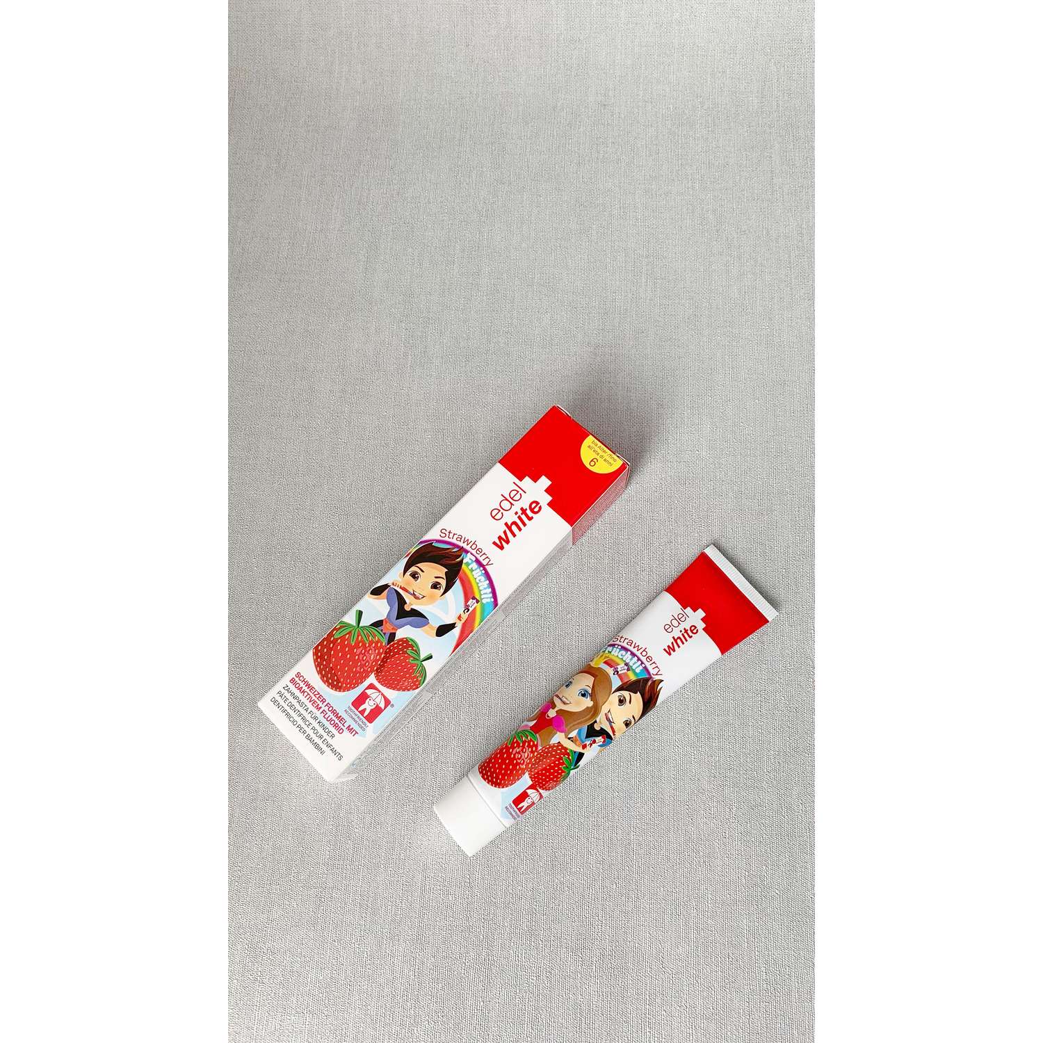 Детская зубная паста edel+white Fruchtli Strawberry со вкусом клубники 50 мл От 0 до 6 лет - фото 3