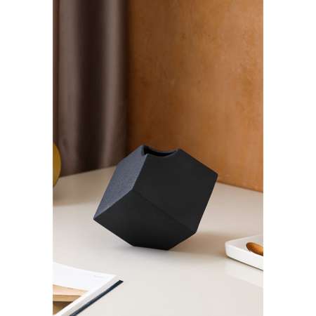 Ваза настольная Sima-Land «Куб» чёрная керамика