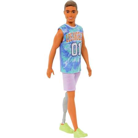 Кукла Barbie Fashionista Ken с протезом в спортивном костюме HJT11